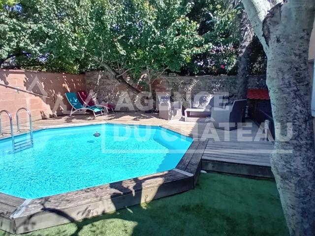 Maison 6 pièces 220 m²