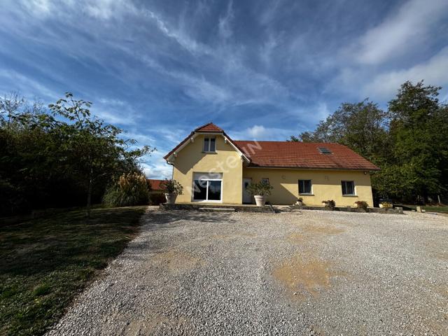 Maison 6 pièces 220 m²