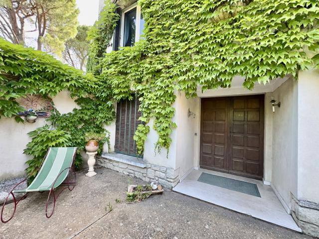 Maison 6 pièces 220 m²