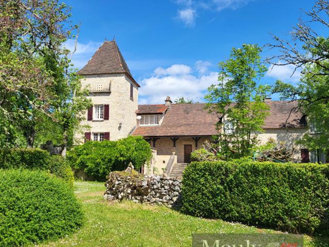 Maison 6 pièces 220 m²
