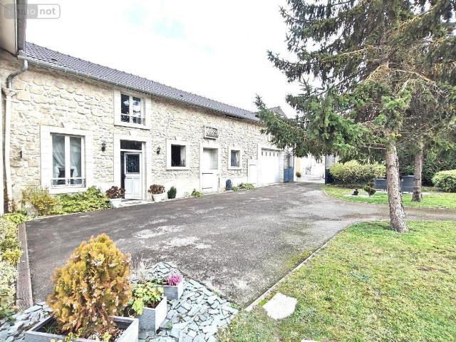 Maison 6 pièces 220 m²