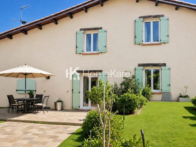 Maison 6 pièces 220 m²