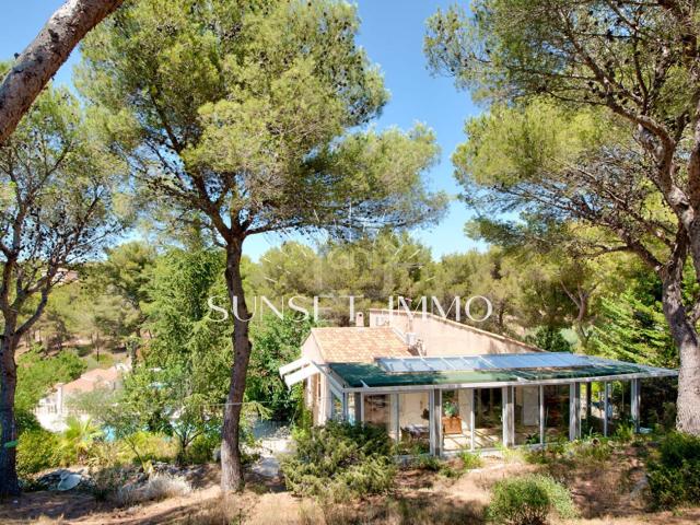 Maison 6 pièces 220 m²