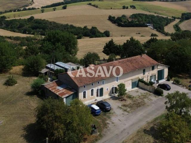 Maison 6 pièces 237 m²