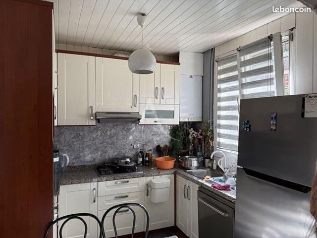 Maison 6 pièces 220 m²