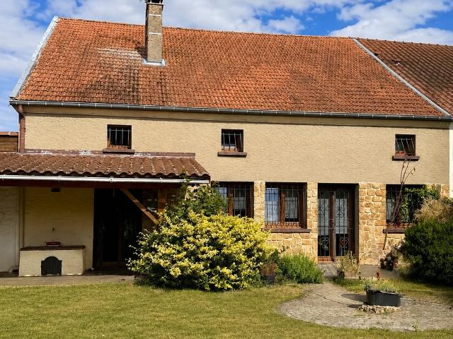 Maison 6 pièces 221 m²