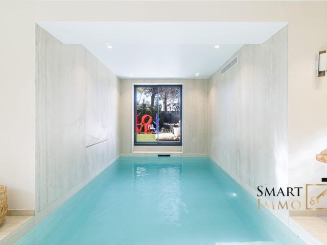 Maison 6 pièces 250 m²