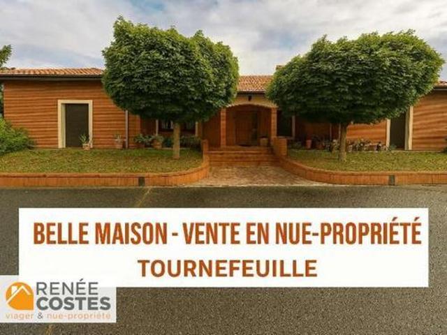 Maison 6 pièces 221 m²