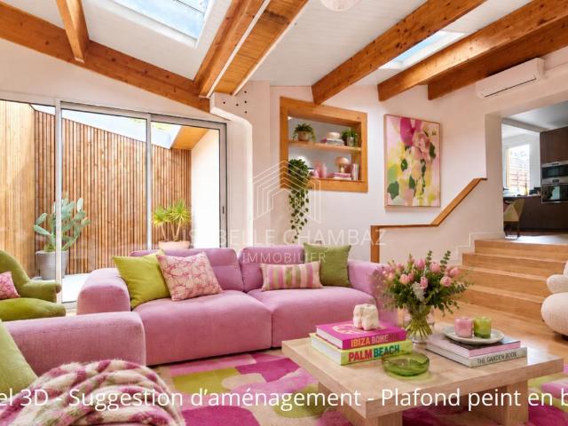 Maison 6 pièces 222 m²