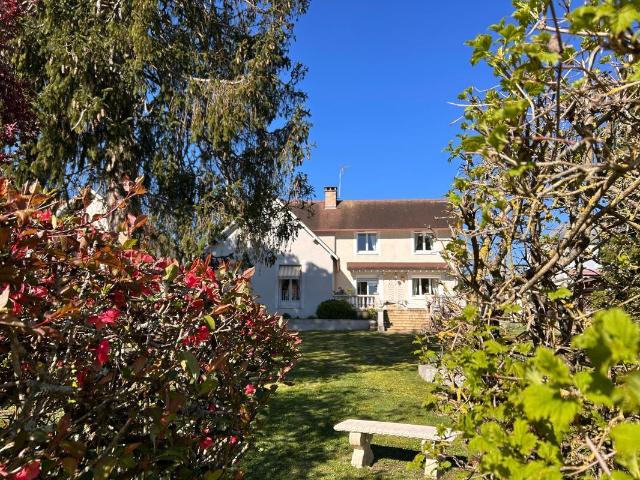 Maison 6 pièces 223 m²