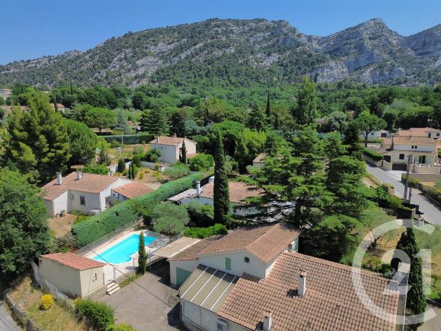 Maison 6 pièces 223 m²
