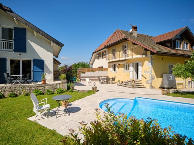 Maison 6 pièces 235 m²