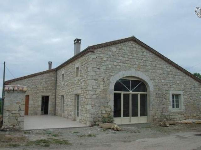 Maison 6 pièces 235 m²