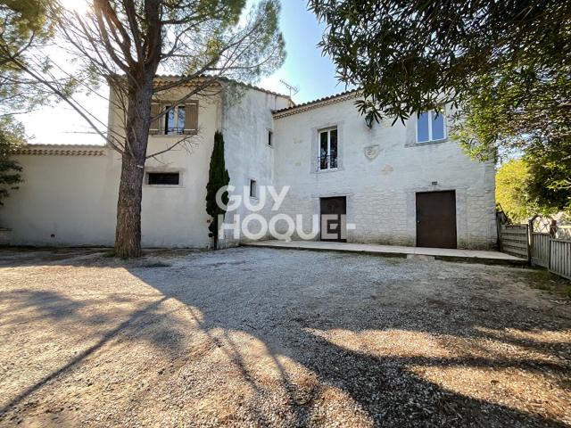 Maison 6 pièces 235 m²