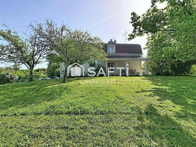 Maison 6 pièces 237 m²