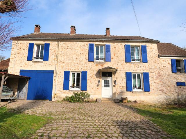 Maison 6 pièces 237 m²