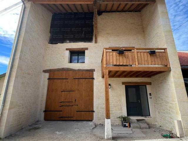 Maison 6 pièces 237 m²