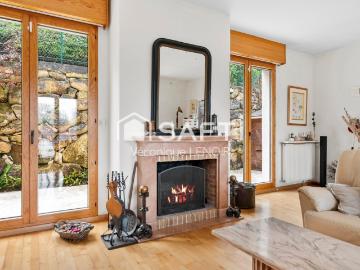 Maison 6 pièces 238 m²