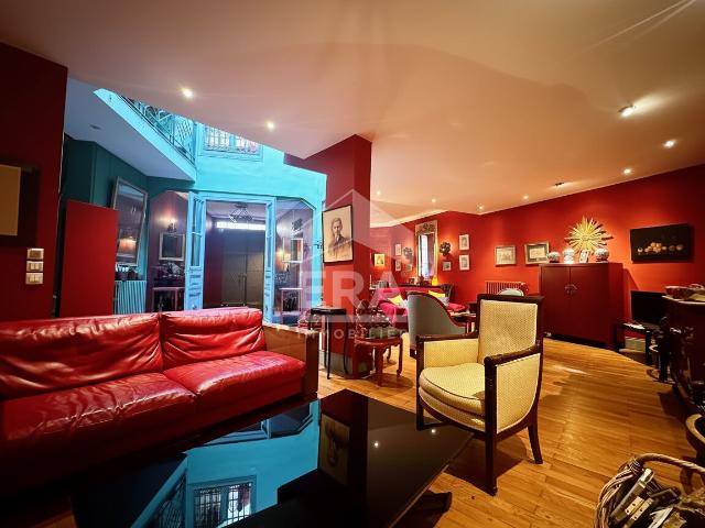 Maison 6 pièces 230 m²