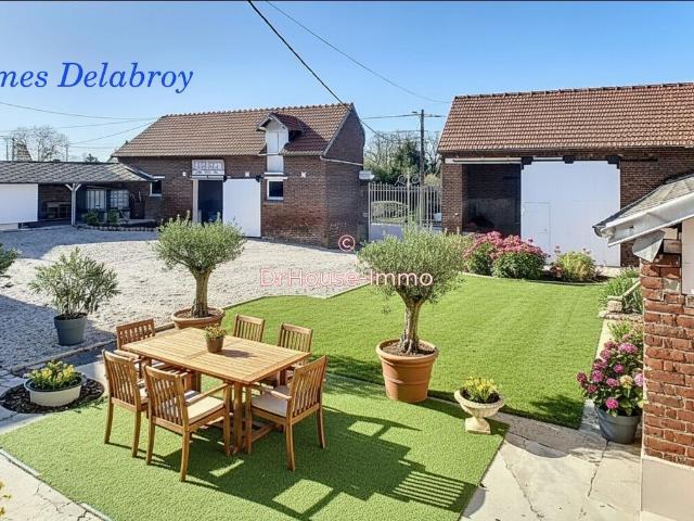 Maison 6 pièces 230 m²