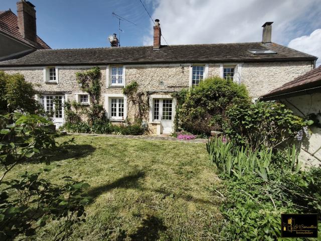 Maison 6 pièces 230 m²
