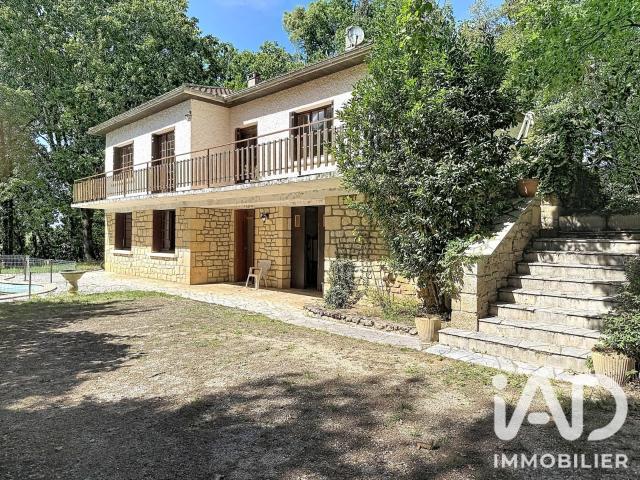 Maison 6 pièces 230 m²