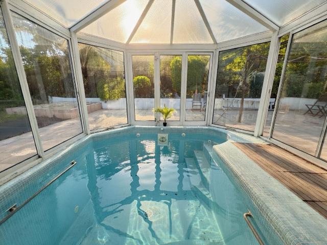 Maison 6 pièces 275 m²