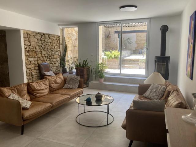 Maison 6 pièces 230 m²