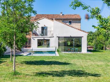 Maison 6 pièces 230 m²