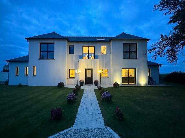 Maison 6 pièces 230 m²