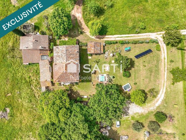 Maison 6 pièces 230 m²