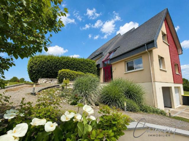 Maison 6 pièces 231 m²
