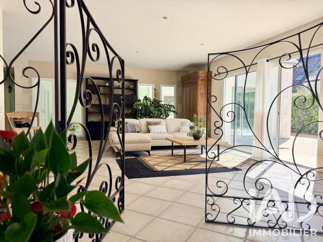 Maison 6 pièces 231 m²