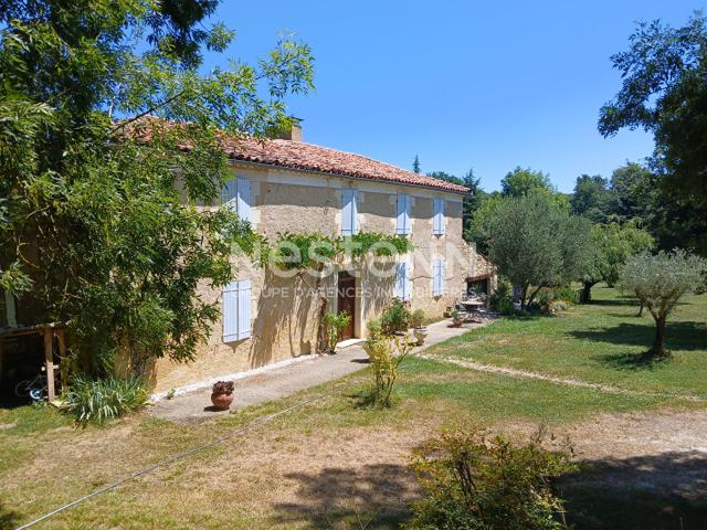 Maison 6 pièces 231 m²