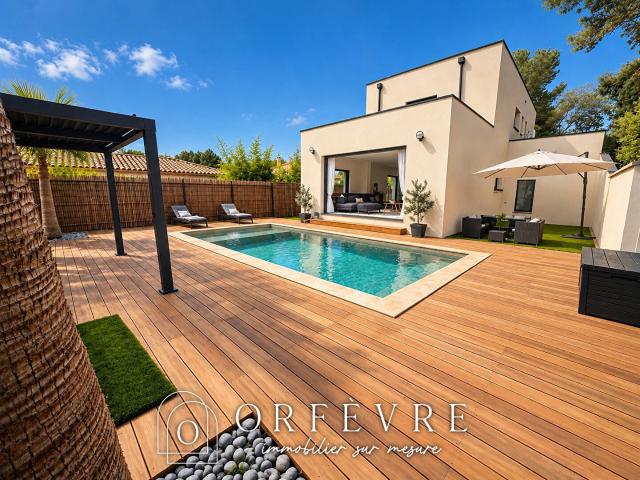 Maison 6 pièces 231 m²
