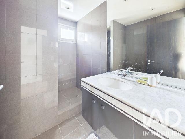Maison 6 pièces, 233 m² à louer à Sceaux 92330