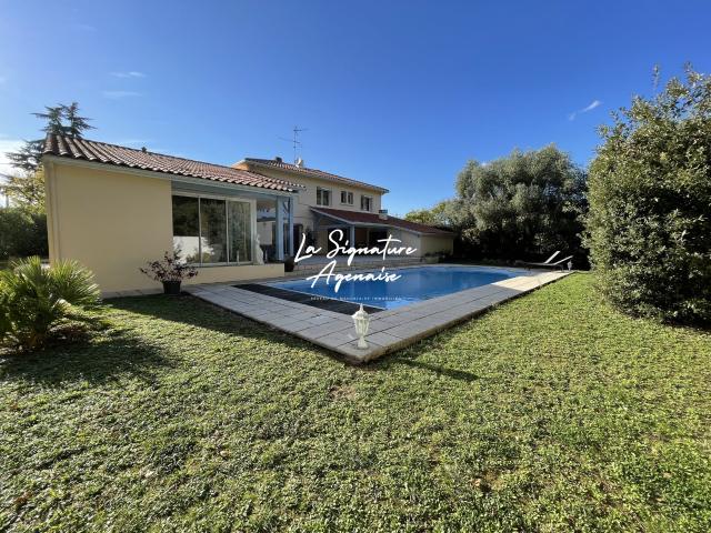 Maison 6 pièces 244 m²