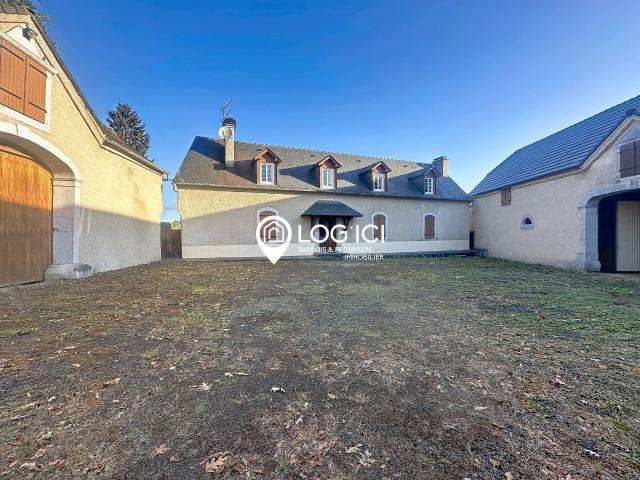 Maison 6 pièces 247 m²