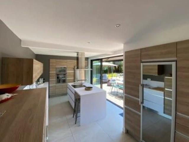 Maison 6 pièces, 247 m² à louer à Le Cap Ferret 33970