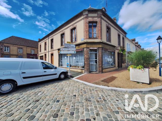 Maison 6 pièces 240 m²
