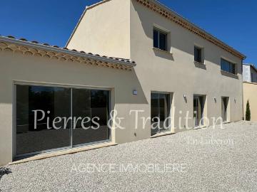 Maison 6 pièces 240 m²