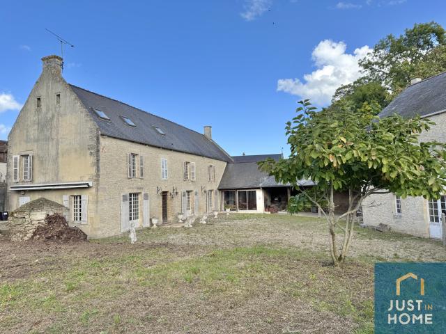 Maison 6 pièces 242 m²