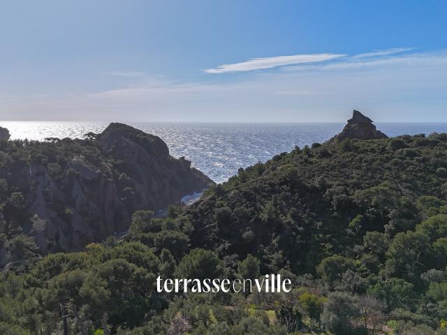 Maison 6 pièces 243 m²