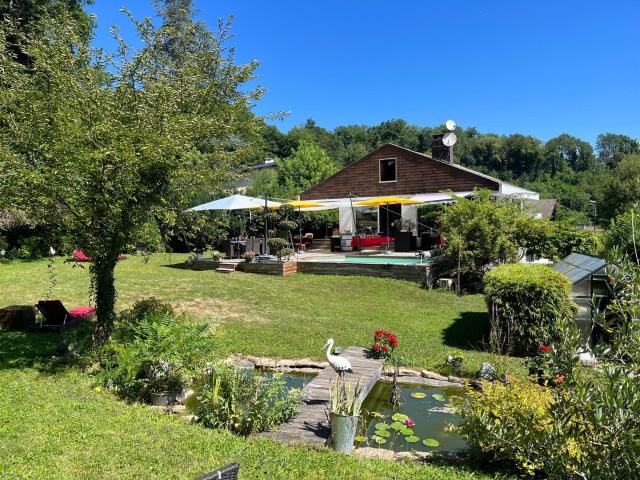 Maison 6 pièces 254 m²