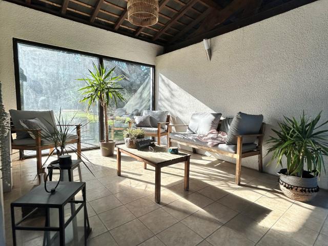 Maison 6 pièces 255 m²