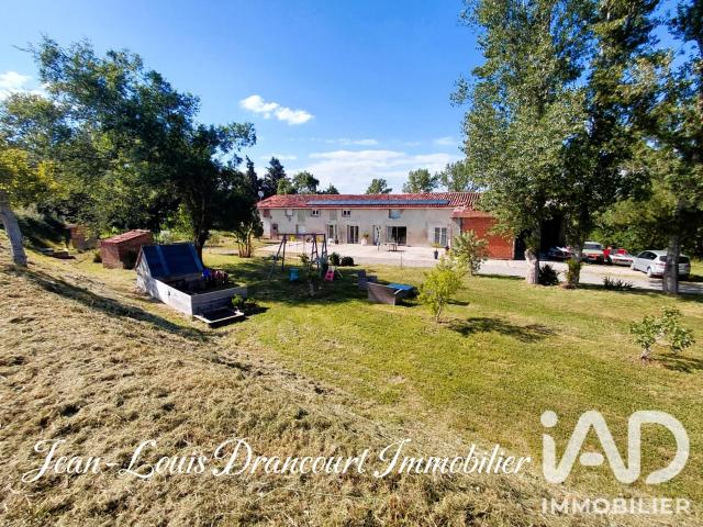 Maison 6 pièces 255 m²