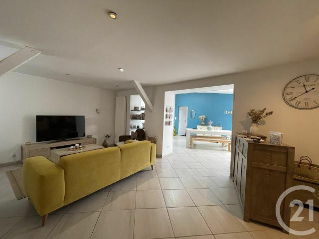 Maison 6 pièces 255 m²