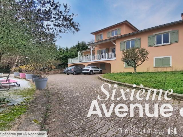 Maison 6 pièces 257 m²