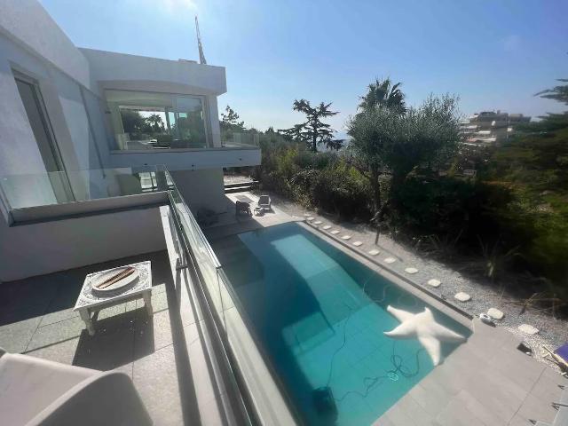 Maison 6 pièces, 258 m² à louer à Le Cannet 06110