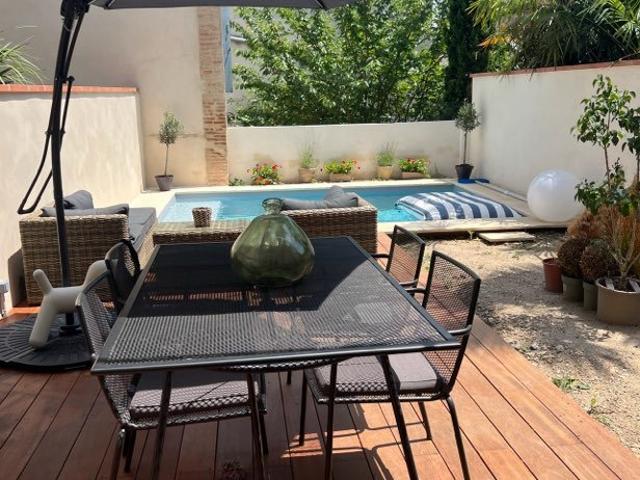 Maison 6 pièces 250 m²